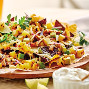 BARBECUED PINEAPPLE & CHICKEN NACHOS